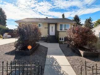 For Sale in Vernon with 4 Bedrooms