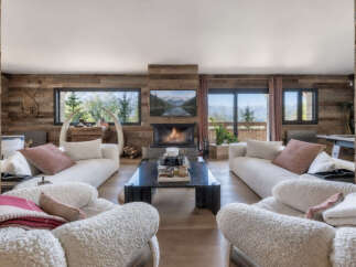 Chalet of 309.98 sqm, 6 bedrooms - near Mont d'Arbois