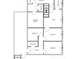 Discover this charming ground floor apartment featuring a spacious living room, three comfortable bedrooms, and a convenient laundry/storage area.