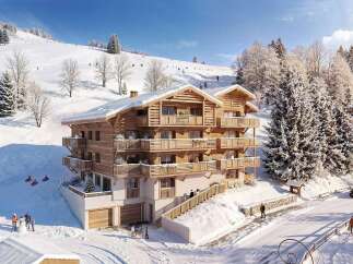 Apartment for sale in La Clusaz with 3 Beds and Ski in