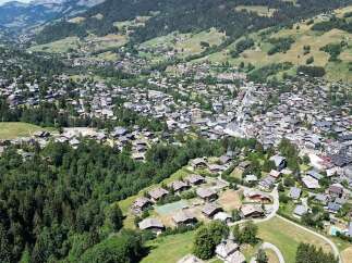 Apartment in Megeve with 3 Beds and Ski in/Ski out