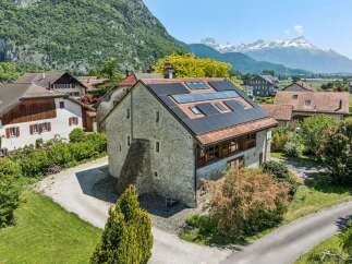 For Sale in Yvorne with 6 Beds
