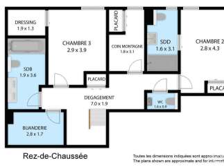 Discover this charming 3-bedroom apartment on the ground floor, featuring a spacious dressing room and a comfortable bathroom.