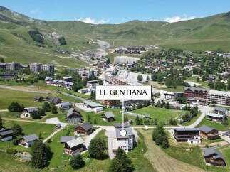 Apartment in La Toussuire with 1 Bedroom and Ski in