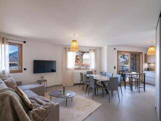 Apartment for sale in Les Gets with 3 Bedrooms