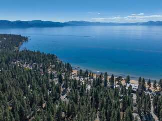 Experience the breathtaking beauty of Lake Tahoe from this stunning aerial view.