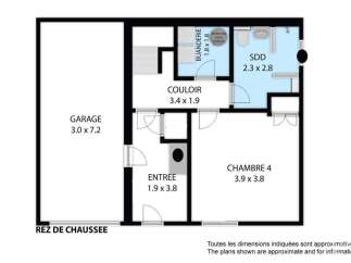 Discover this charming ground floor property featuring a spacious garage of 3.