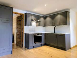 MONTRIOND – Sunny 2/3-bedroom duplex in the village centre