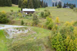 Discover this charming property nestled in a serene alpine setting, perfect for those seeking tranquility and natural beauty.