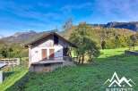 Discover this charming property nestled in a picturesque mountain landscape.