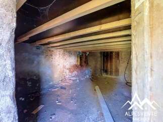 Discover the potential of this unfinished space, perfect for renovation.