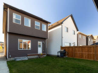 Discover this charming property featuring a spacious backyard perfect for outdoor entertaining.