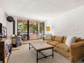 For Sale in Aspen with 1 Bed and 1 Bathroom
