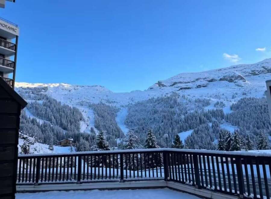 Apartment in Araches-la-Frasse - view 1