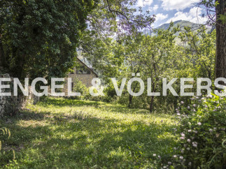 Discover tranquility in this idyllic mountain setting.