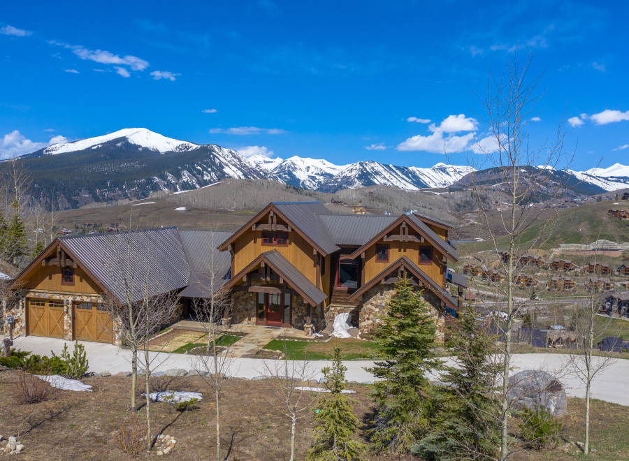 Luxury mountain home with stunning views.