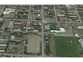 This property is located in a convenient area near the City District Office, Social Welfare Center, and Central Park.