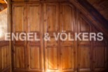 This stunning property boasts exquisite built-in wooden wardrobes, offering ample storage space.