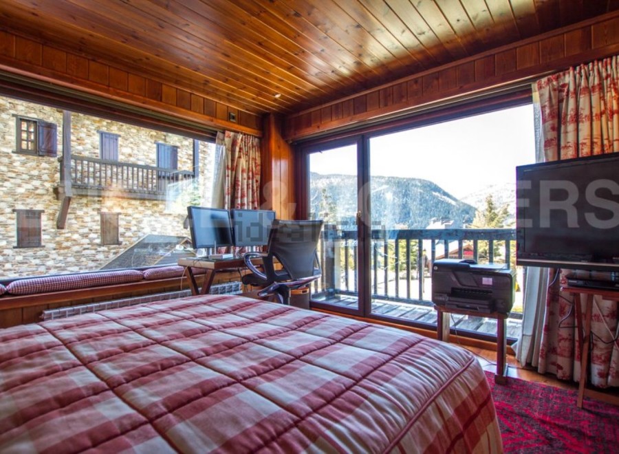 Experience the ultimate mountain retreat in this stunning property.