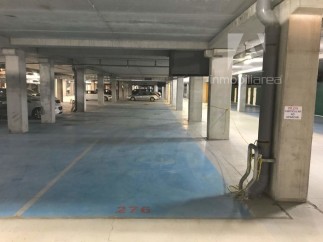 Discover this spacious parking space, perfect for secure vehicle storage.