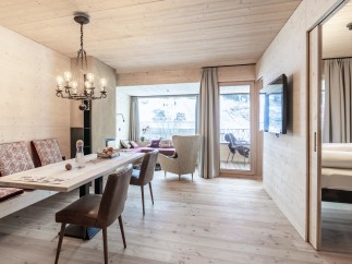 Experience the epitome of rustic elegance in this stunning property.