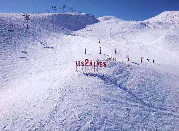 Experience the thrill of Les 2 Alpes, a premier ski resort nestled in the French Alps.