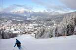 Experience the ultimate winter getaway in this stunning ski resort.