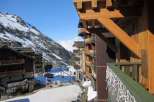 Experience the charm of this ski-in/ski-out property, nestled in a picturesque mountain village.