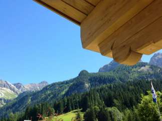 Enjoy breathtaking mountain views from this stunning property.