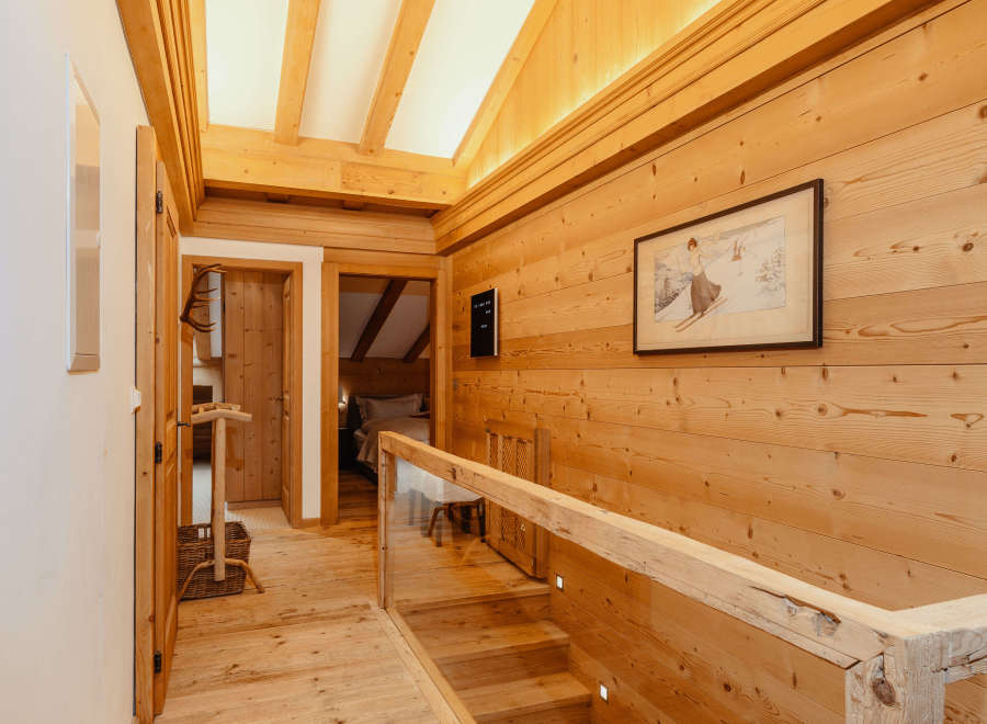 Step into a world of rustic elegance with this stunning wooden interior.