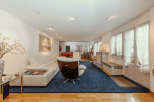 Discover a bright and airy living space, perfect for relaxation and entertaining.