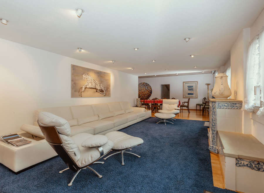 This stunning living room boasts a modern design with a touch of elegance.