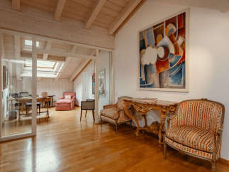 Elegant interior design with a touch of classic charm.