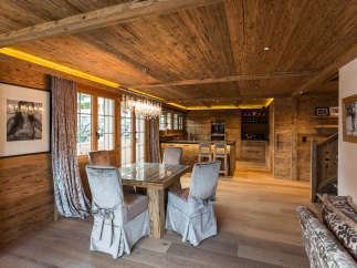 Experience rustic elegance in this stunning chalet.