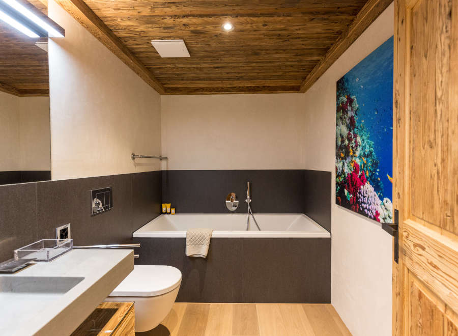 Step into a luxurious bathroom retreat.