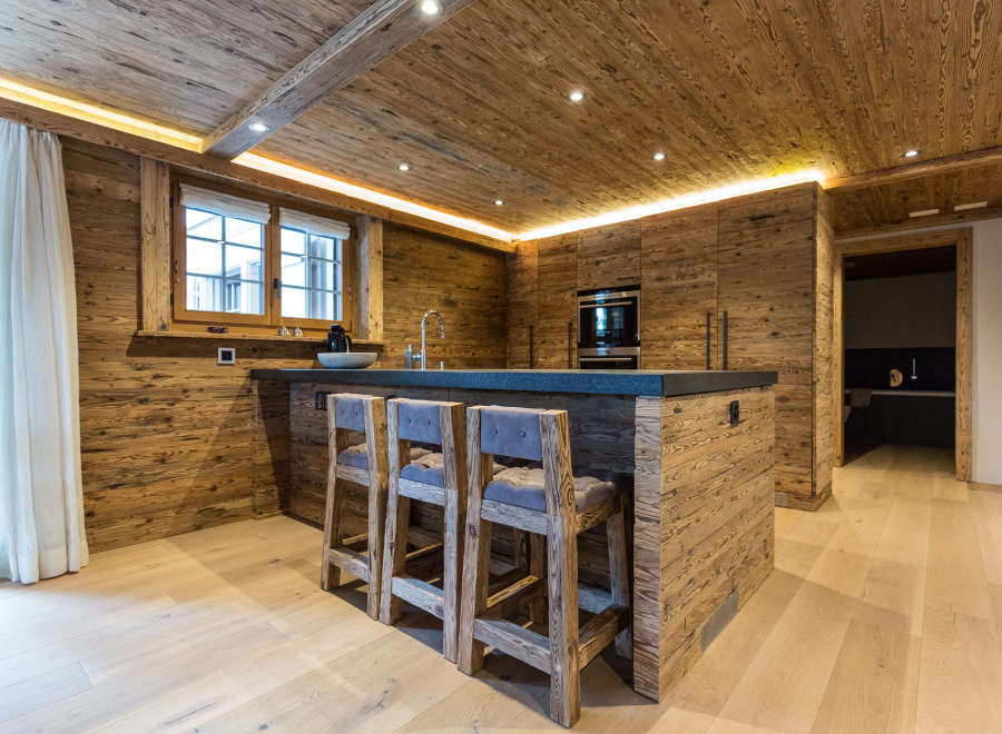 Experience rustic elegance in this stunning kitchen.