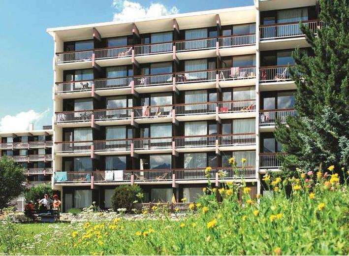 Discover the perfect getaway at this stunning property, offering spacious balconies with breathtaking views.