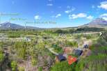 This stunning property boasts breathtaking views of the Niseko Annupuri and surrounding mountain ranges.