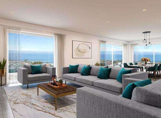 Experience luxury living with breathtaking ocean views in this stunning property.