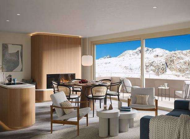 Experience luxury living with breathtaking mountain views in this stunning property.
