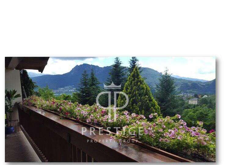 Enjoy breathtaking mountain views from this stunning property.
