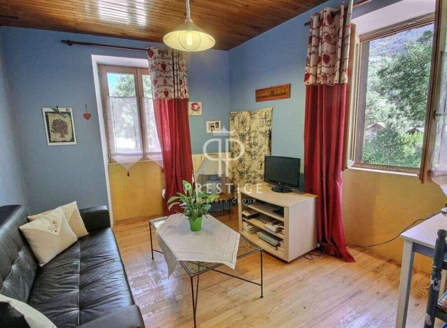 Charming living space with a cozy atmosphere.