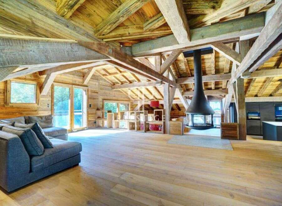 Experience rustic elegance in this stunning property.