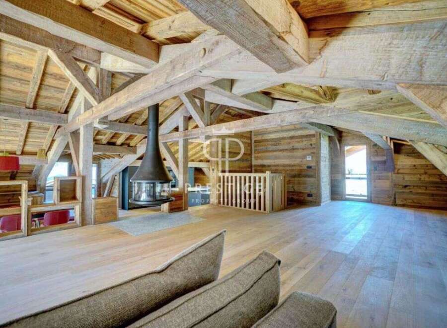 Experience rustic elegance in this stunning property.