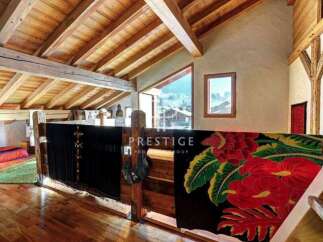 Discover the charm of this rustic property, featuring stunning wooden beams and a cozy, inviting atmosphere.