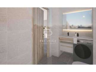 Discover modern elegance in this stunning bathroom design.