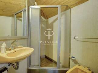 Discover a charming bathroom with a unique design.
