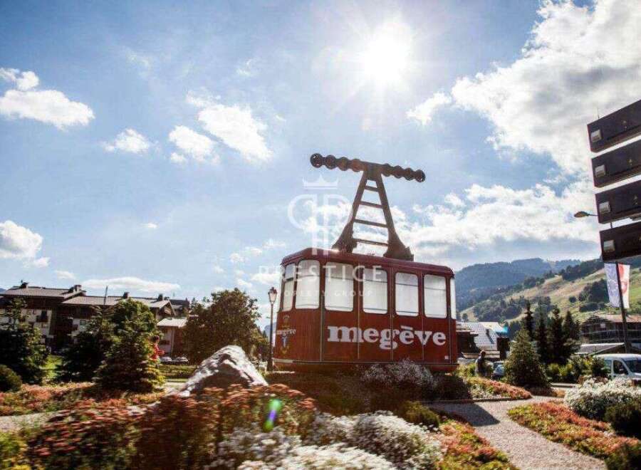 Discover the charm of Megève with this stunning property.