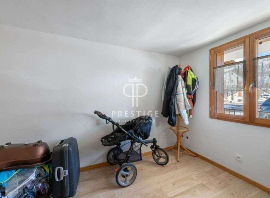 Discover this charming property, perfect for families.
