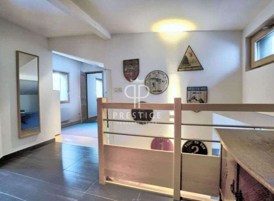 Discover this charming property featuring a bright and airy interior.